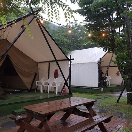 ホテル Gongju Kyerongsan Glamping Donwallsoop エクステリア 写真