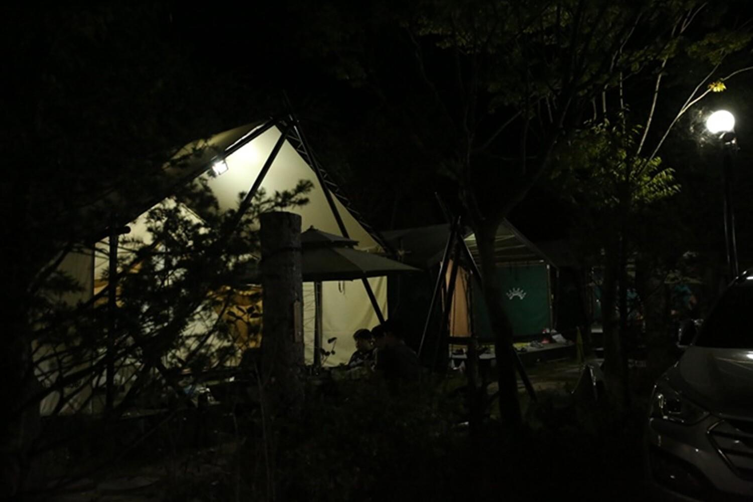 ホテル Gongju Kyerongsan Glamping Donwallsoop 部屋 写真