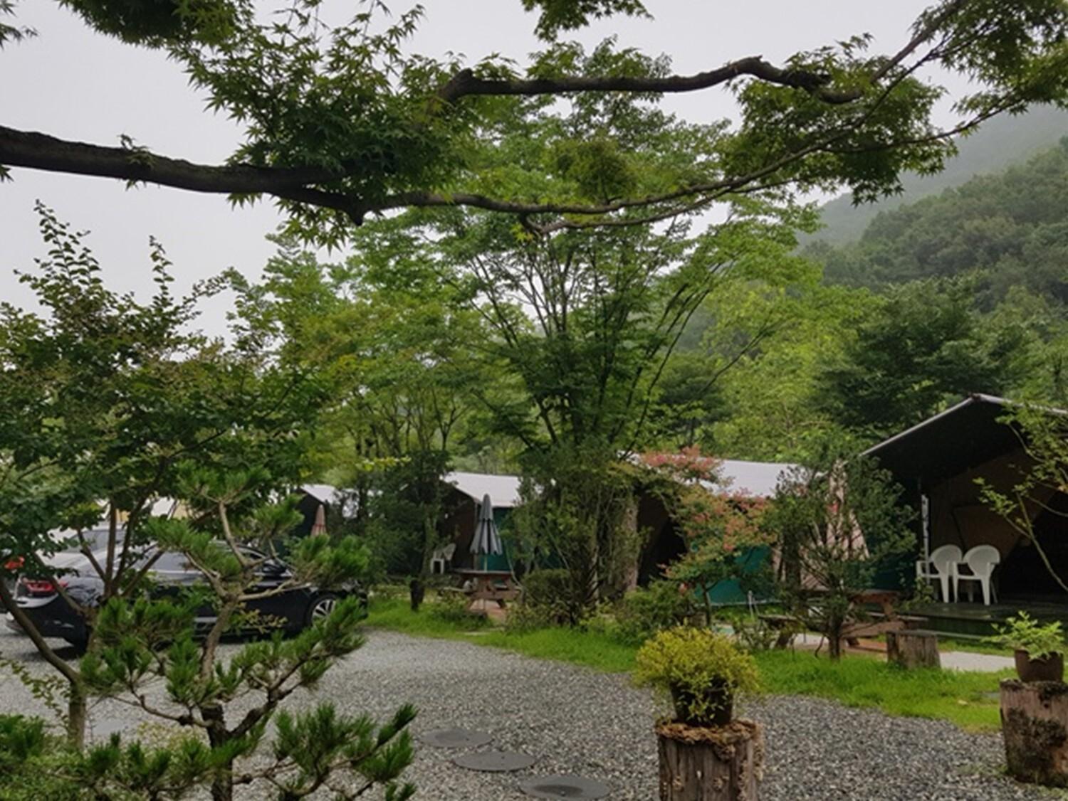 ホテル Gongju Kyerongsan Glamping Donwallsoop エクステリア 写真